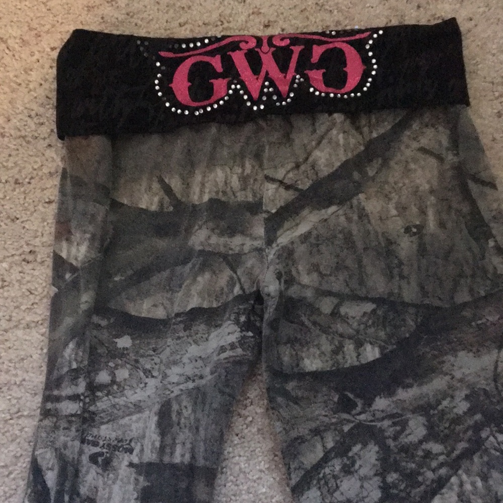 Girls With Guns camo foldover yoga pants